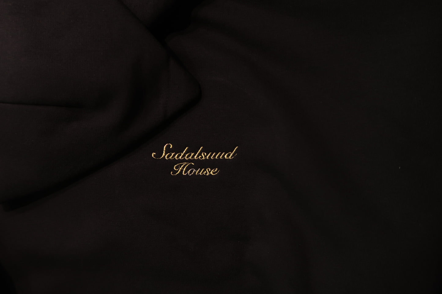 The Crewneck Black Gold